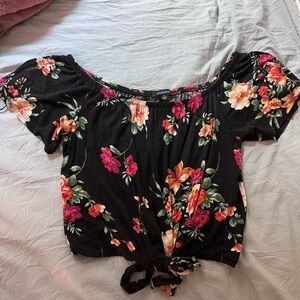 Black floral tie-front crop top